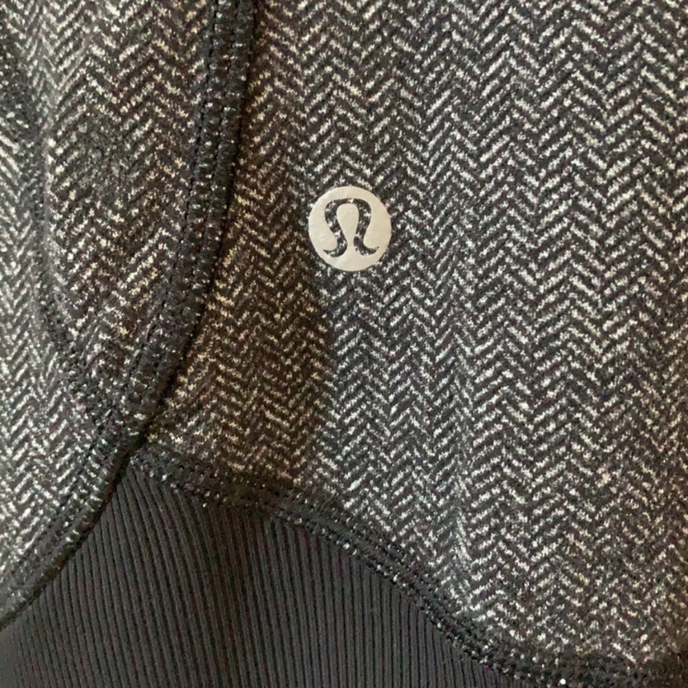 ✔️ Lululemon Daily Practice Jacket - Picture 10 of 10